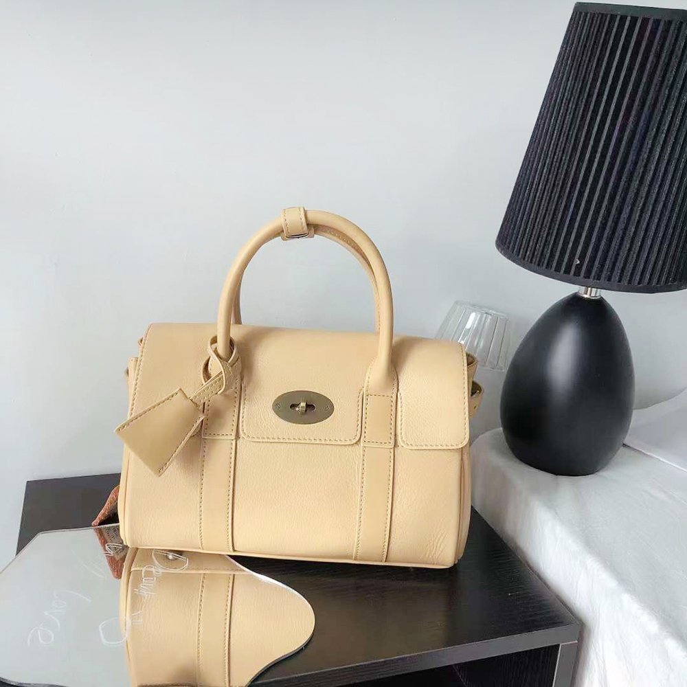 Bolso de hombro de piel autént - Interior Design Portfolio reseña y precio